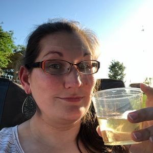 Meet your Posher, Destinee